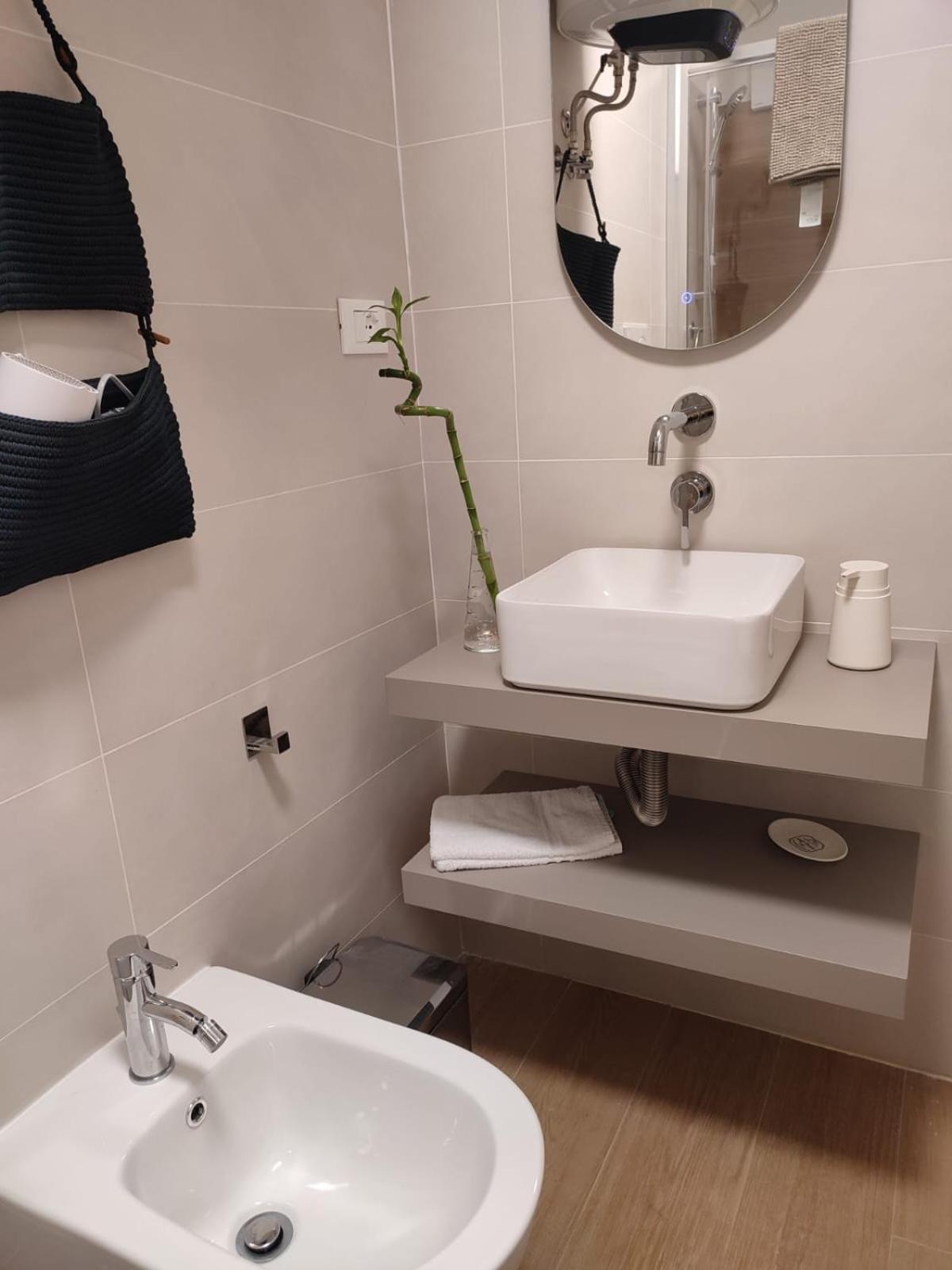 New Superior Holiday House Катания Екстериор снимка
